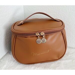 Cosmetic Bag With Handle